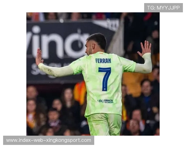 费兰托雷斯精准卸球制造杀机:足坛的“致命武器” 费兰托雷斯精准卸球制造杀机:足坛的“致命武器”