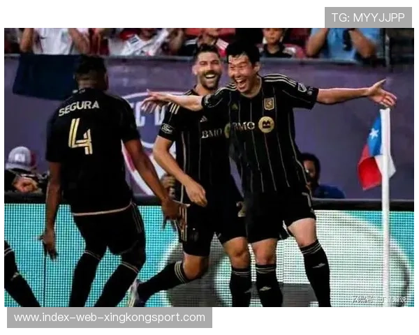 孙兴慜大范围调动队友参与前场推进