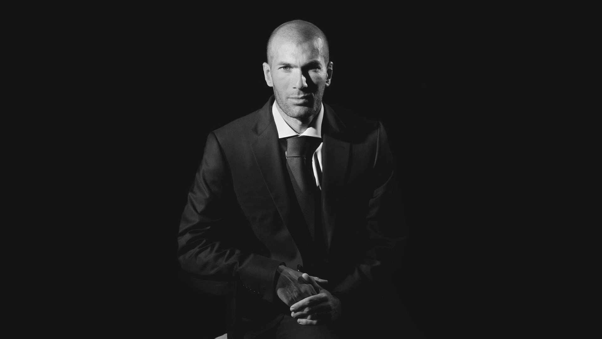 国际帆船大奖赛风向异常造成赛程调整,世界帆船大赛